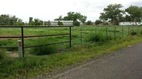 64 Las Nutrias Rd # A, Veguita, NM 87062