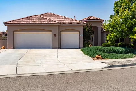 2301 Arroyo Falls St NW, Albuquerque, NM 87120