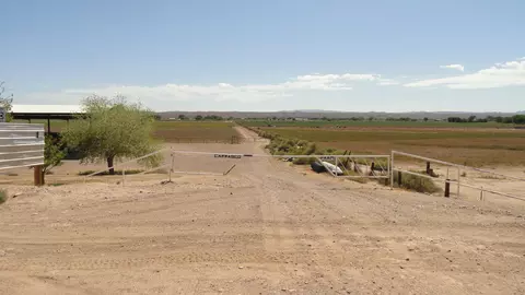 Carrasco Farm Lane Road, Polvadera, NM 87828