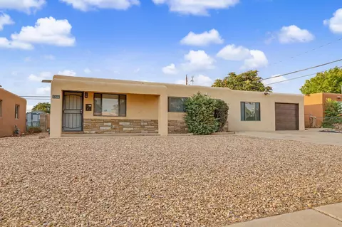 7705 Hannett Ave NE, Albuquerque, NM 87110