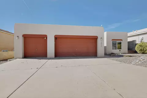 10517 Sorrento Dr NW, Albuquerque, NM 87114