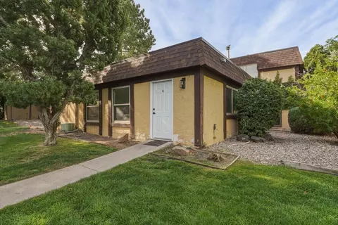 8437 Heights Rd NE # 8A, Albuquerque, NM 87111