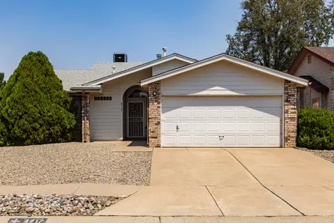 4717 Snapdragon Rd NW, Albuquerque, NM 87120