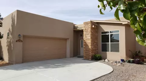 5635 Cold Creek Ave NW, Albuquerque, NM 87114