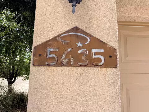5635 Cold Creek Ave NW, Albuquerque, NM 87114