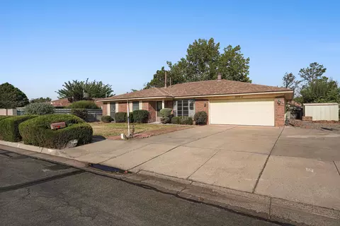 7205 Luella Anne Dr NE, Albuquerque, NM 87109