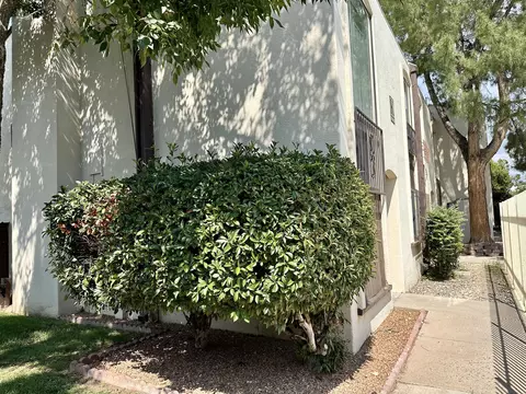 1601 Pennsylvania St NE #K-01, Albuquerque, NM 87110