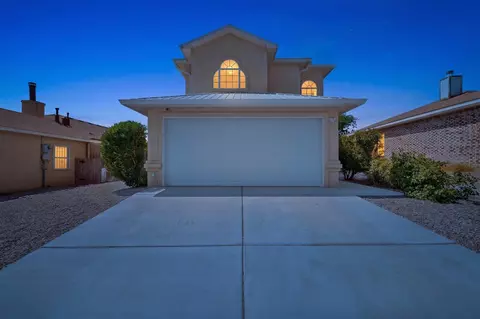 10504 Connemara Dr SW, Albuquerque, NM 87121
