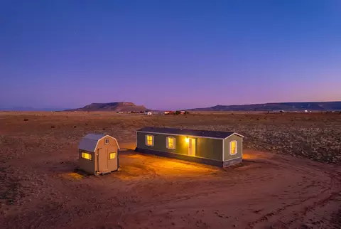 52 Zorro Rd, Laguna, NM 87026