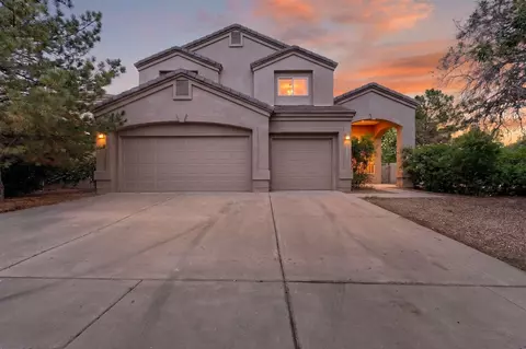 3827 Tundra Swan Ct NW, Albuquerque, NM 87120
