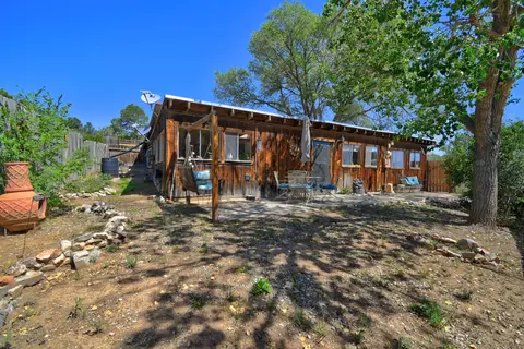 1 Peak Rd, Edgewood, NM 87015