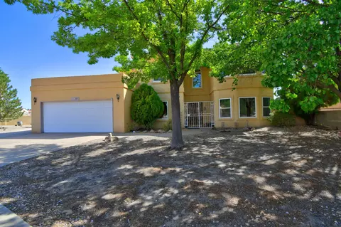 10532 Calle Alba NW, Albuquerque, NM 87114