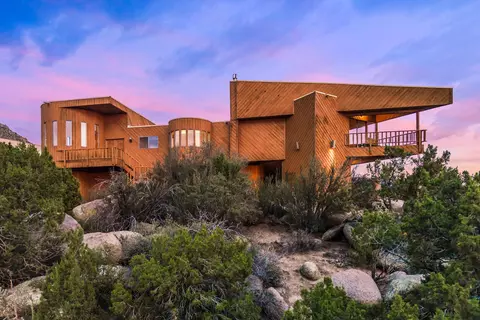 40 Cedar Hill Pl NE, Albuquerque, NM 87122