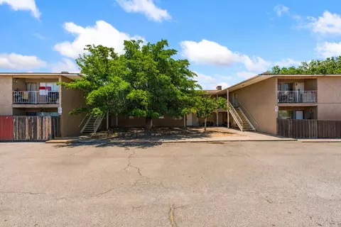 225 Virginia St SE, Albuquerque, NM 87108
