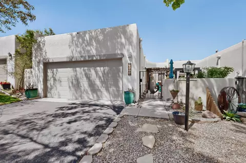 3315 Esplanade Cir SE, Rio Rancho, NM 87124