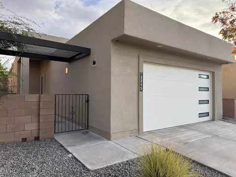 3245 Oakmount Dr SE, Albuquerque, NM 87124