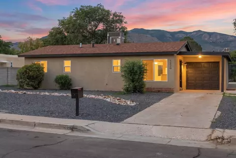 1520 Martha St NE, Albuquerque, NM 87112