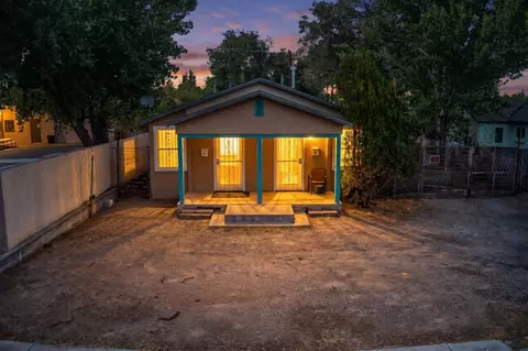 1303-1305 Iron Ave SW, Albuquerque, NM 87102