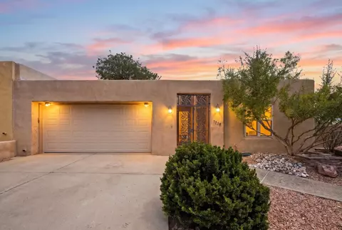 7612 Vista Cedro Ct NE, Albuquerque, NM 87109