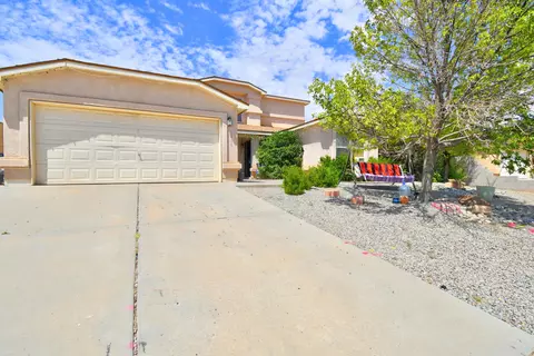 6236 Wildflower Pass NE, Rio Rancho, NM 87144