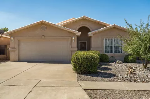6612 Ladrillo Pl NE, Albuquerque, NM 87113