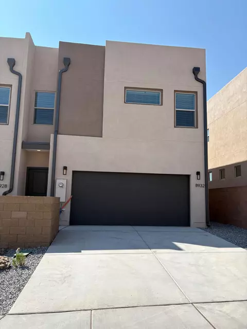 8932 Mountain Ash Ave SW, Albuquerque, NM 87121