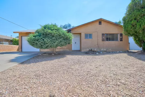 1536 Garcia St NE, Albuquerque, NM 87112