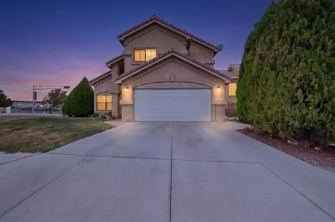7728 William Moyers Ave NE, Albuquerque, NM 87122