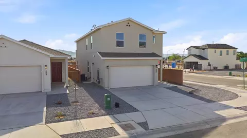 1268 Sage St SW, Albuquerque, NM 87121