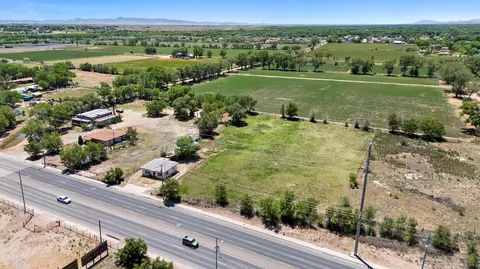 1227 E River Rd, Belen, NM 87002
