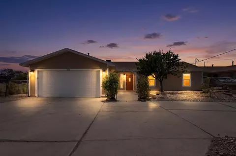 3324 19th Ave SE, Rio Rancho, NM 87124