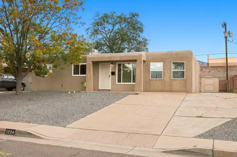1224 Muriel St NE, Albuquerque, NM 87112