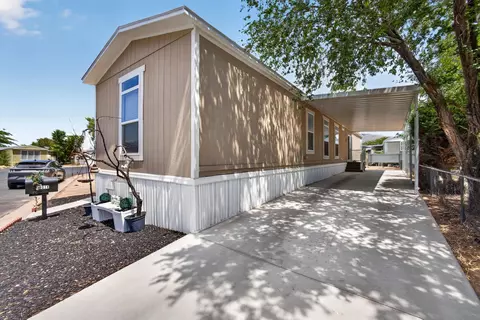 1014 Mustang Trl SE, Albuquerque, NM 87123