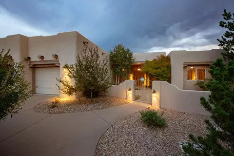 13108 Canyon Edge Trl NE, Albuquerque, NM 87111