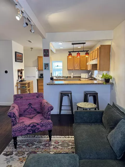 1909 12 William St SE, Albuquerque, NM 87102