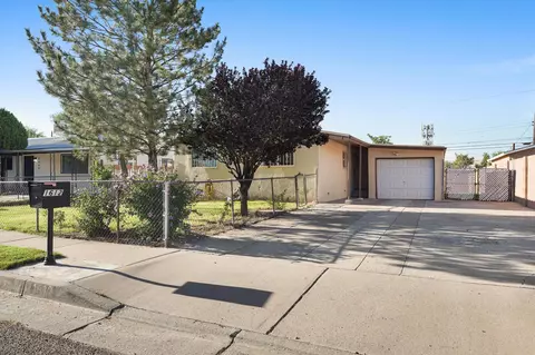 1612 Towner Ave NW, Albuquerque, NM 87104