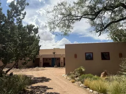 4 Alexi Ct, Placitas, NM 87043