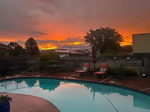 6845 Vivian Dr NE, Albuquerque, NM 87109
