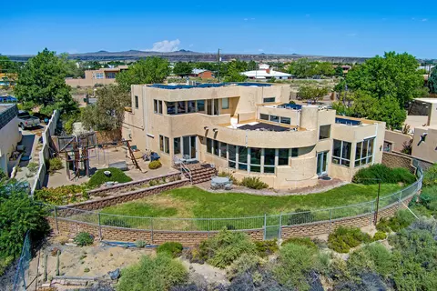 3630 Vista Grande Dr NW, Albuquerque, NM 87120