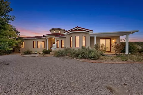 7 Stonebrook Ct, Tijeras, NM 87059