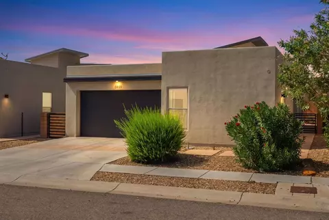 5939 Mafraq Ave NW, Albuquerque, NM 87114