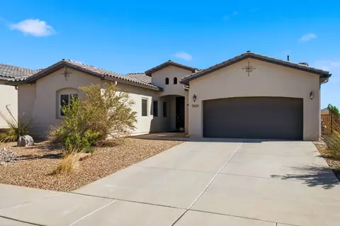 7029 Cleary Loop NE, Rio Rancho, NM 87144