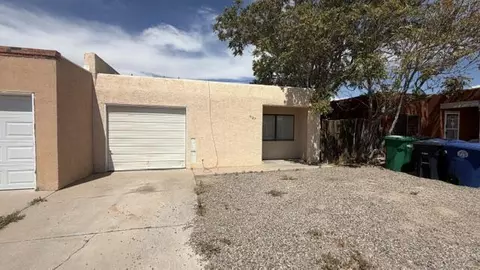 5127 Orion Ave NW, Albuquerque, NM 87120
