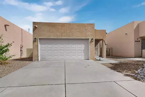 4405 Desert Chicory Ct SE, Albuquerque, NM 87124