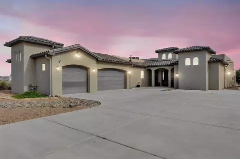 1704 20th Ave SE, Rio Rancho, NM 87124