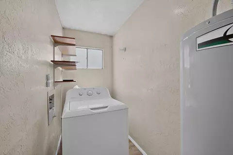 330 Cutler Ave NE, Albuquerque, NM 87102