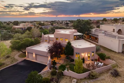 1524 Eagle Ridge Rd NE, Albuquerque, NM 87122