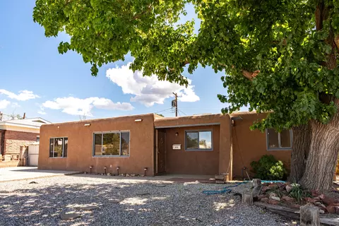 1212 Propps St NE, Albuquerque, NM 87112