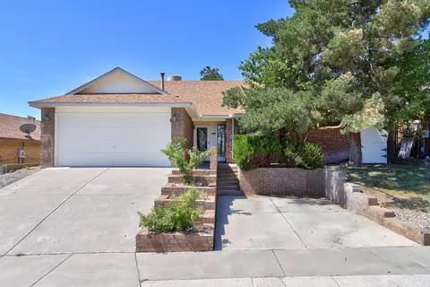 5305 Tamariz Dr NW, Albuquerque, NM 87120