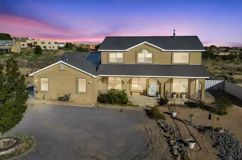 1531 Acapulco Rd NE, Rio Rancho, NM 87144